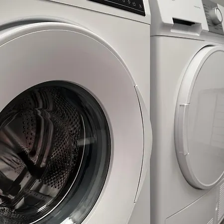 Amao Grey - 86 M2 - Balcony - King-size Beds - Free Parking - Near Europa-park - Up To 12 Guests With 2 Units Lejlighed *